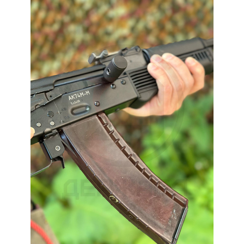 Накладка на рукоять затвора АК 74, тромикс, черная, Россия