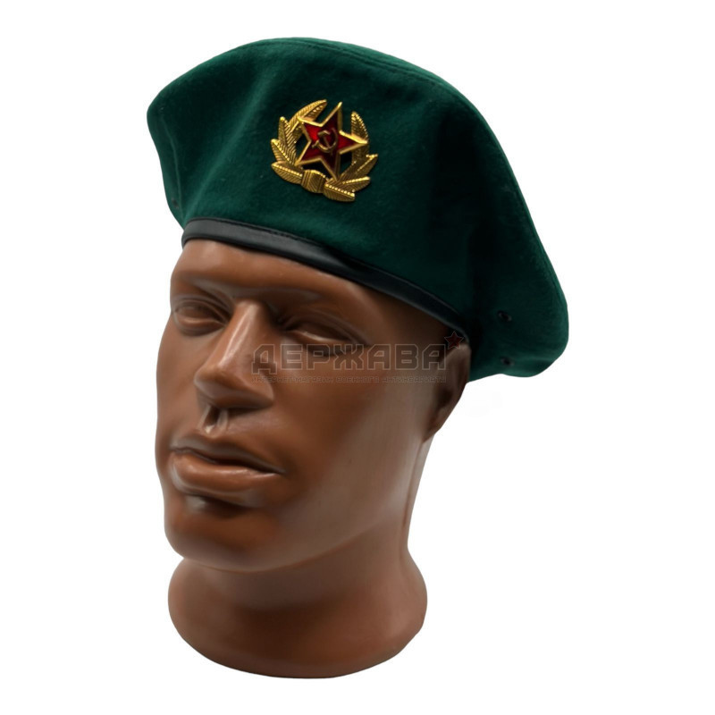Берет пограничника. Суконный, с кокардой, СССР, размер 60