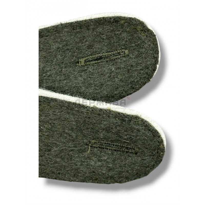 Погоны Германии, для рядовых, обр. 1940г., на подложке Feldgrau, Россия