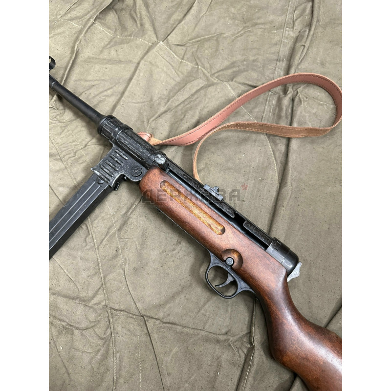 Макет пистолета-пулемета MP-41, «Шмайссер», с ремнем, арт. DE-1124